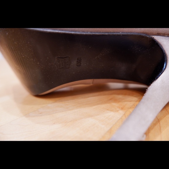 Caparros Peep Toe Pumps - Picture 8 of 11